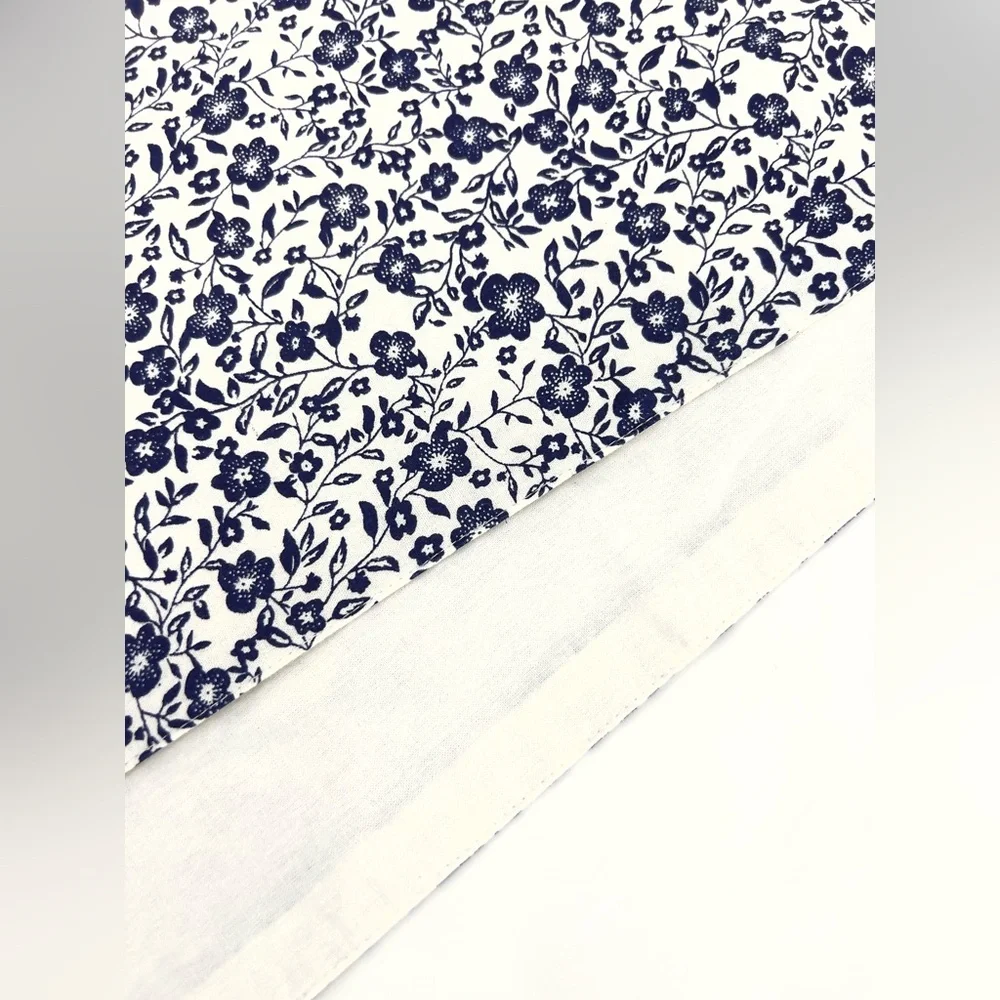 Sur la Table Floral Blue and Cream Cotton Table Runner 84 x 14